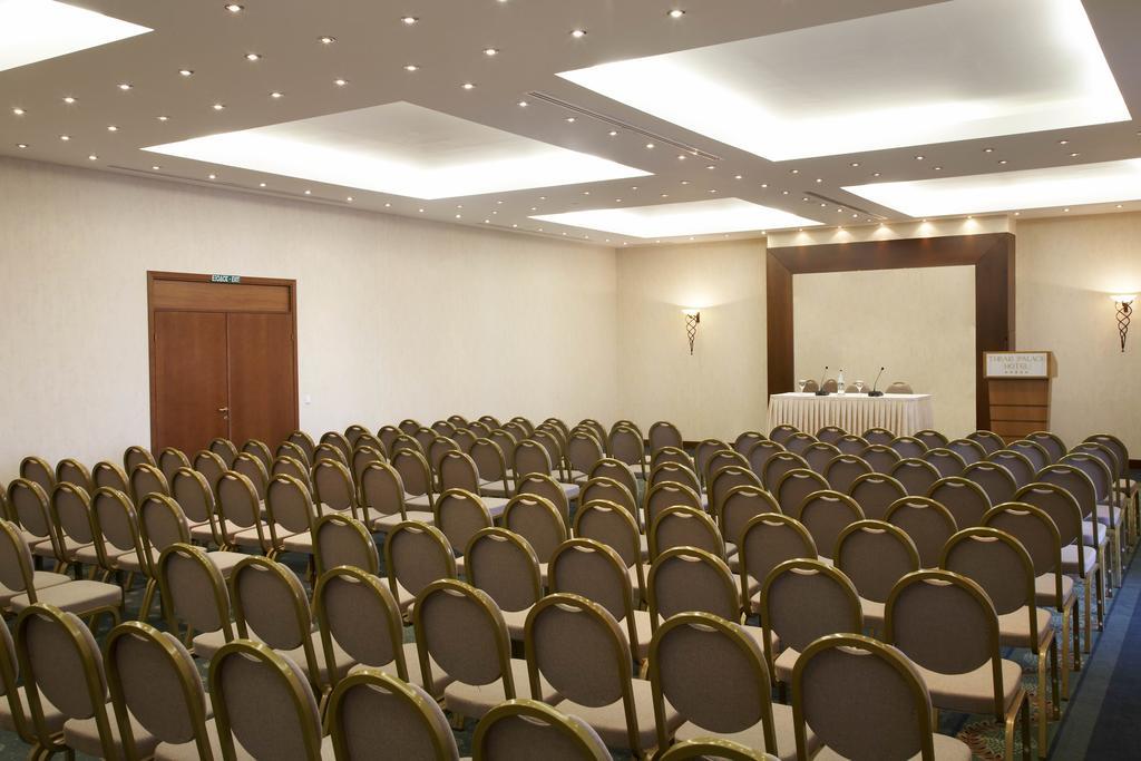 Hotel Ramada Plaza By Wyndham Thraki Alejandrópolis Exterior foto A typical conference room